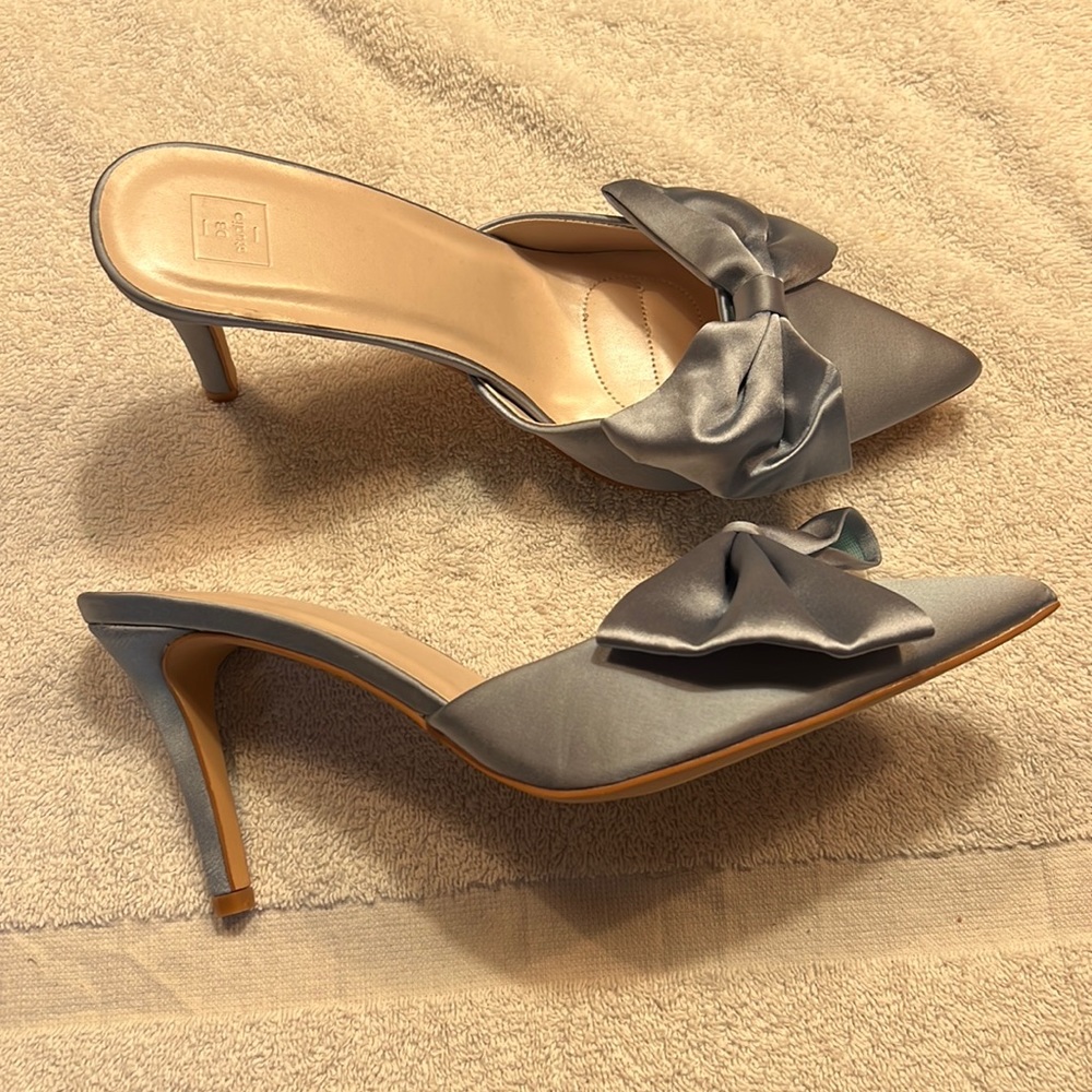 Blue DB studio heels